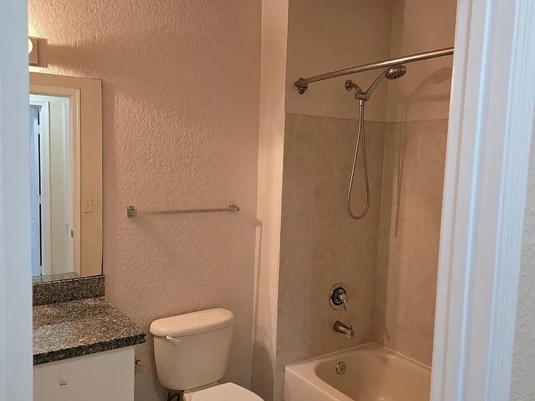 144 SW Peacock Blvd #23-201 — Photo 17