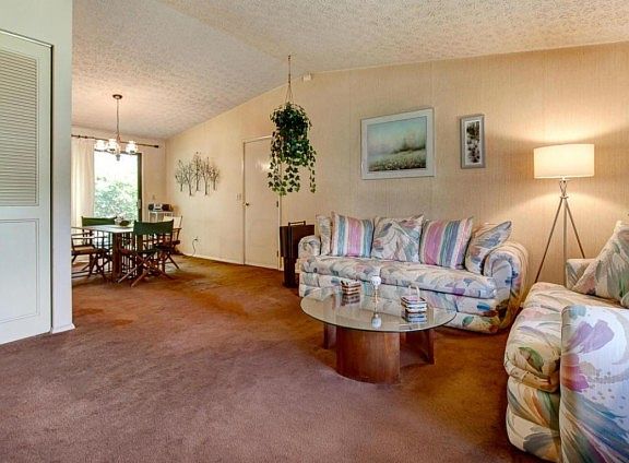 5th image of 4368 Valley Quail Blvd N