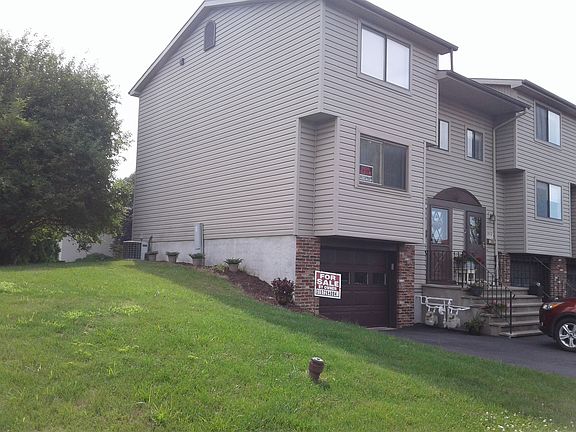 2nd image of 311 Grenadier Dr