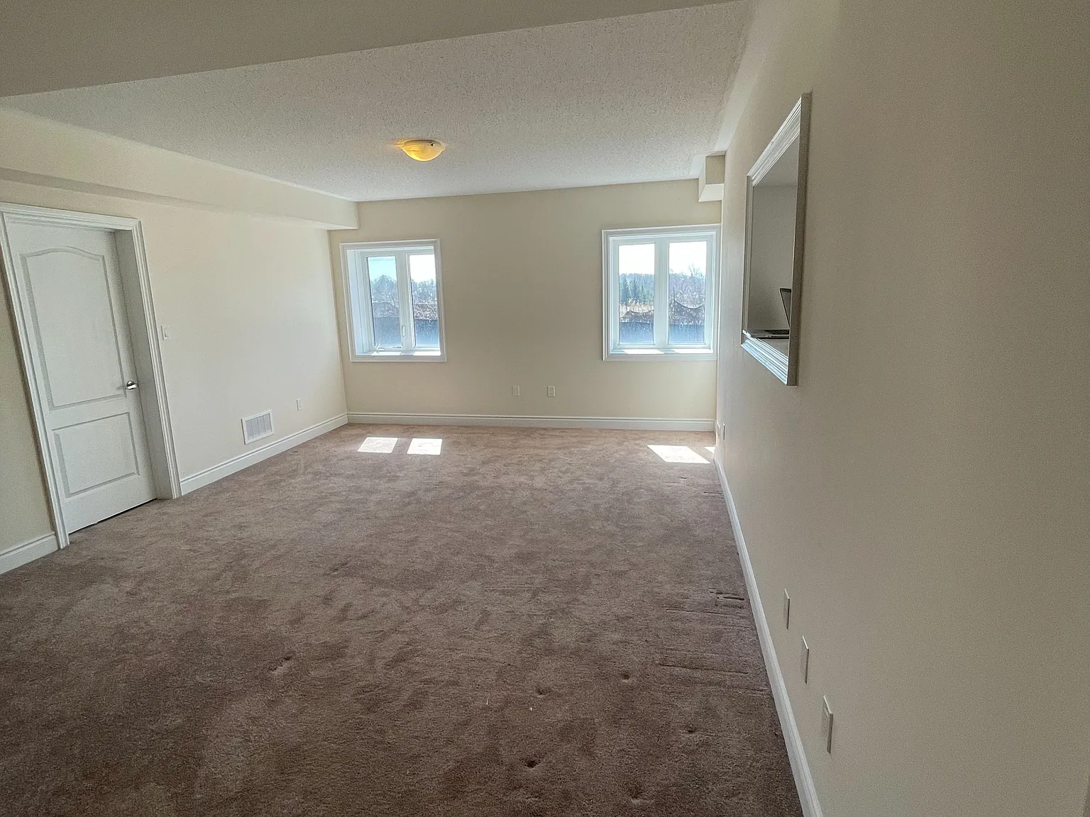 Studio, $1,400 — Photo 4