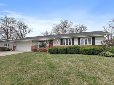 160 Washington Blvd, Hoffman Estates, IL, 60169