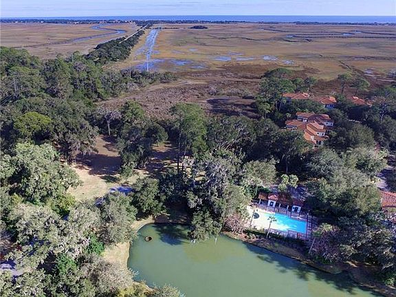 5th image of 135 Sea Island Lake Cottages Dr