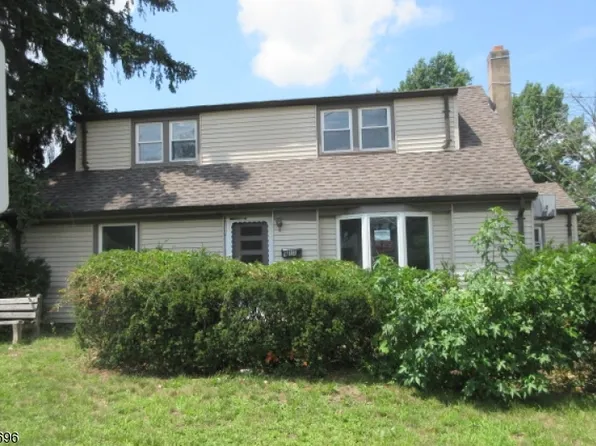 913 Briarcliff Ave, Maywood Boro, NJ 07607