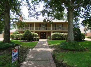 1405 Futura St, Beaumont, TX 77706