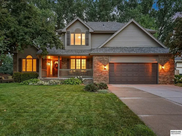 17321 P St, Omaha, NE 68135