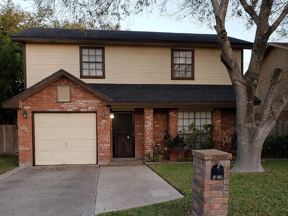 1st image of 1913 River Oaks Dr