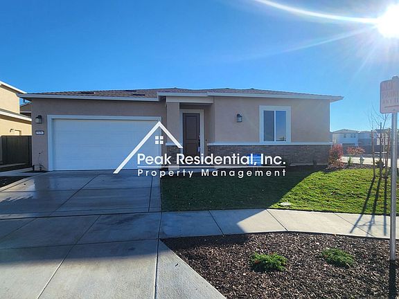 2nd image of 3636 Coyote Pointe Way