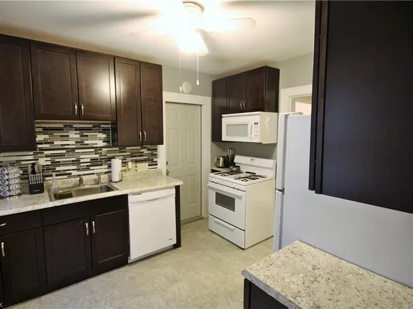 14319 Garfield Ave, Lakewood, OH 44107