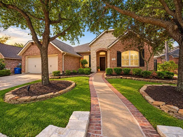18410 W Morgans Bend Dr, Cypress, TX 77433