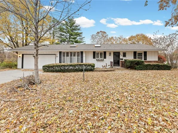 308 S Stevenson St, Olathe, KS 66061