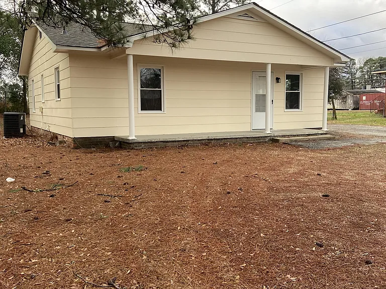 4935 Walnut Dr — Photo 4