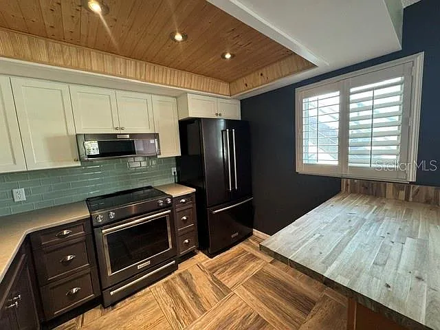 300 Base Ave E #111 — Photo 2