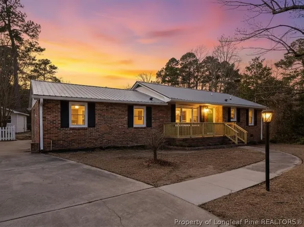 3901 Daytona Rd, Fayetteville, NC 28311