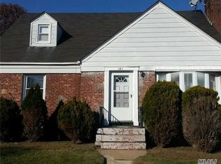 245 Grand Ave, Freeport, NY 11520