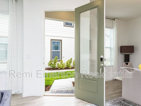 4th image of 640 Benoi Dr