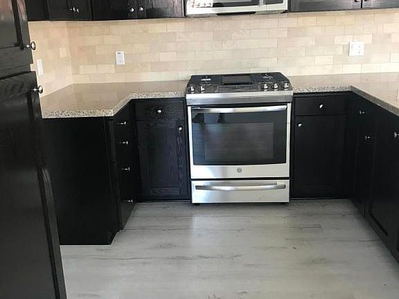5th image of 1200 Newbury Rd #287