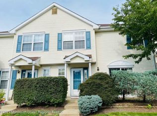 1077 Roseberry Ct, Morganville, NJ 07751