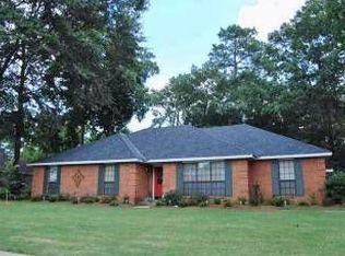 5955 Balmoral Rd, Montgomery, AL 36117