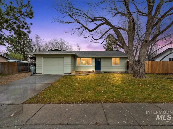 8260 W Holbrook St, Boise, ID 83704