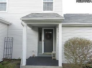 700 Crownwood Ct, Streetsboro, OH 44241