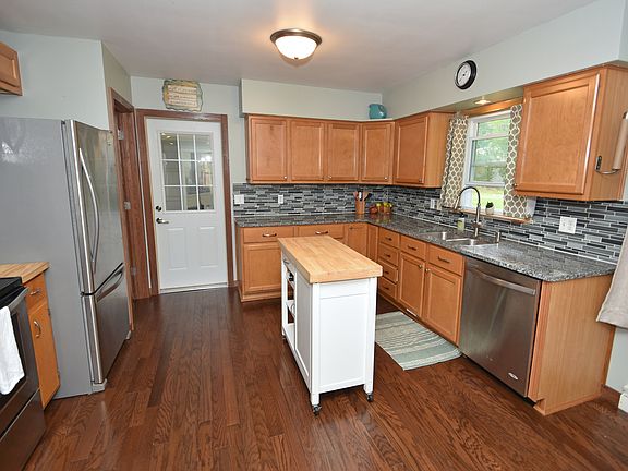 Nicely updated kitchen