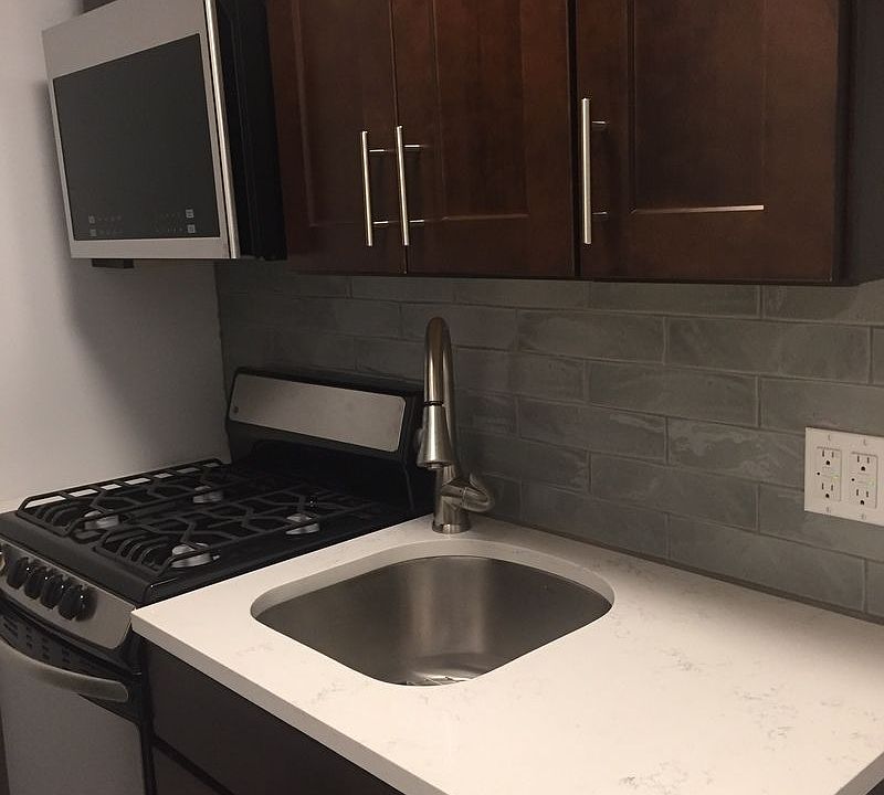2nd image of 238 E 24th St APT 4D