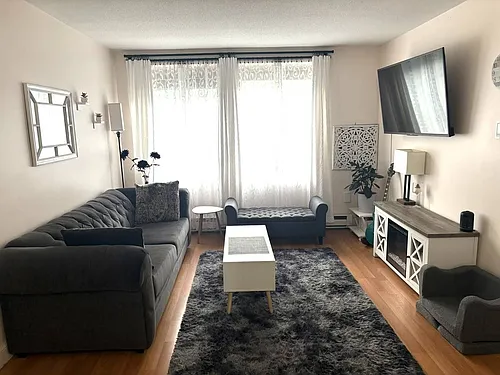 61 Wright St #201 Photo 1