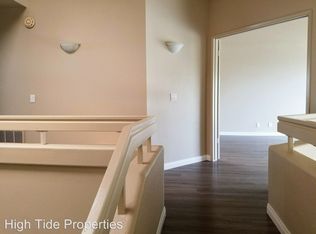 4810 Courageous Ln, Carlsbad, CA 92008