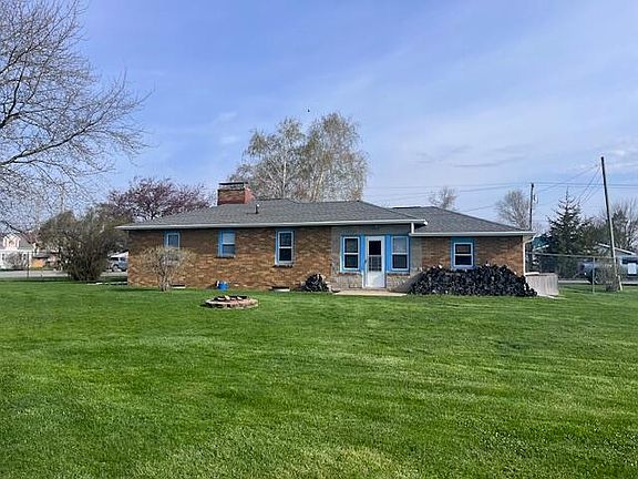 3rd image of 2991 Blades Rd