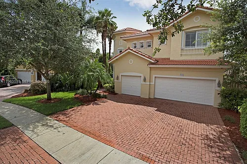 7061 NW 113th Ct #7061 Photo 1