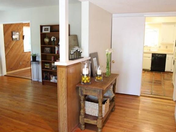 3rd image of 1020 Palermo Dr