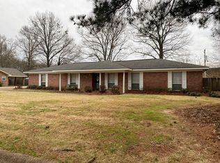 424 Townes Ave, Grenada, MS 38901