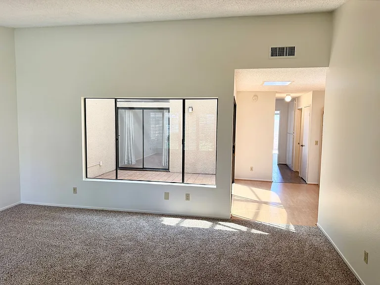 8933 Modesto Cir #1215B — Photo 4
