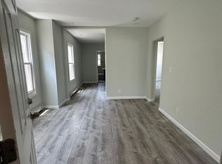 639 S 10th St #2, Newark, NJ 07108