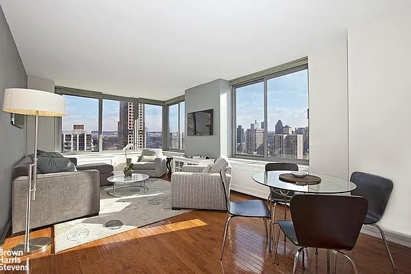 Rented by Brown Harris Stevens | media 27