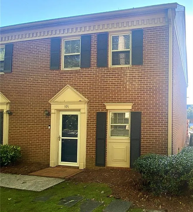591 Wedgewood Dr #591