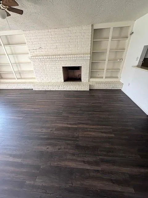 3 bed, 2.0 bath, 2772 sqft, $1,400 — Photo 2