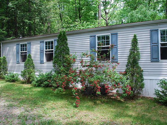 2nd image of 315 Vista Cir