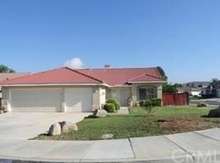 28027 Hillpointe Dr, Menifee, CA 92585