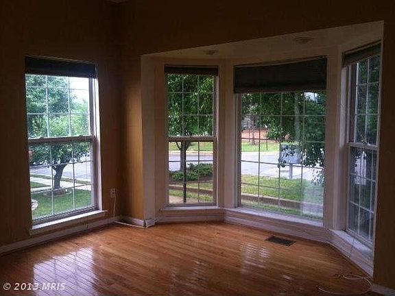 3rd image of 9610 Eaton Woods Pl