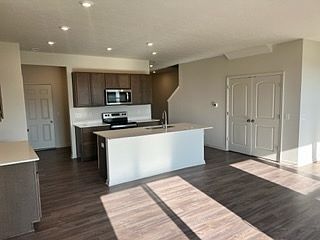4th image of 3268 Morab Dr