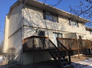 4330 Chatsworth Cir, Shoreview, MN 55126