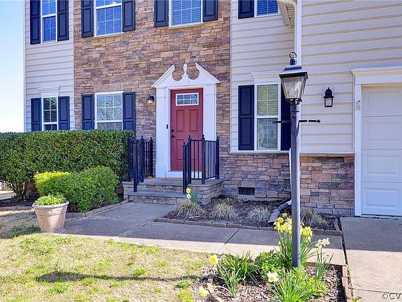 2nd image of 8119 Fairmont Dr