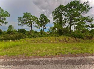 1826 Laurie St, Lehigh Acres, FL 33972