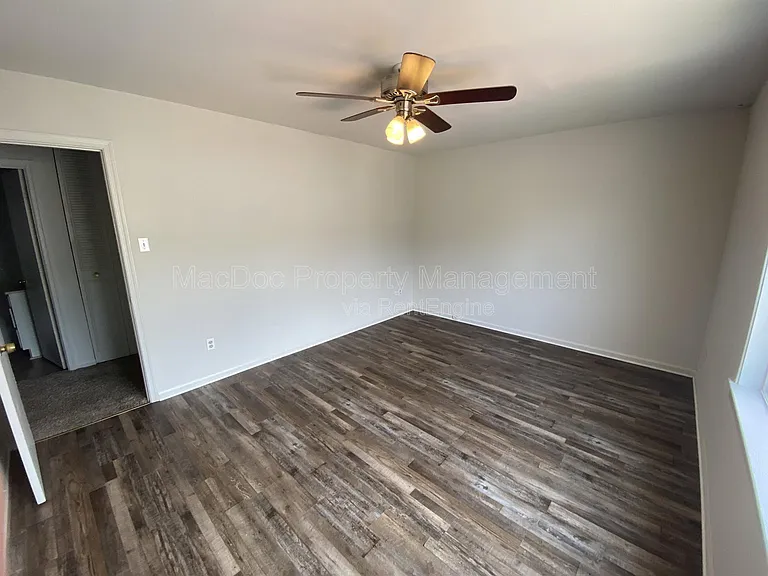 110 Hughey Ct — Photo 10