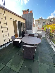 Rented by Harris Philip NYC