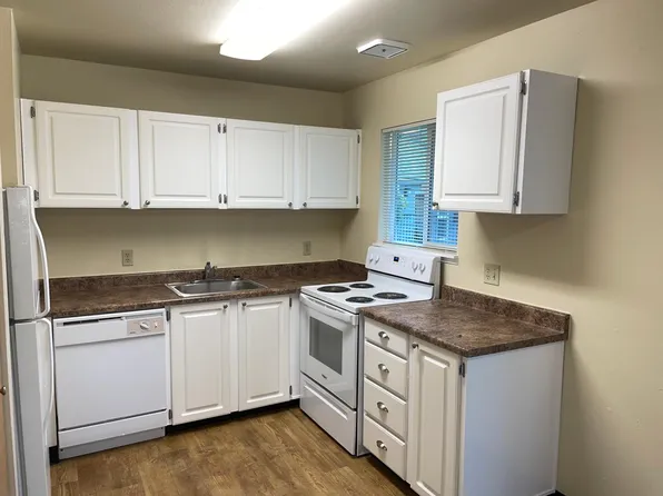 8854 SE Flavel St, Portland, OR 97266