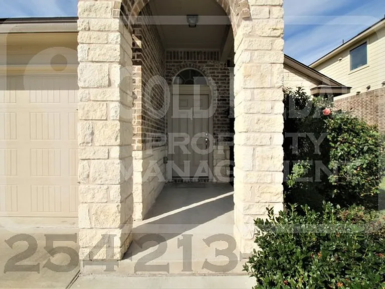 6309 Clear Brook Dr — Photo 3