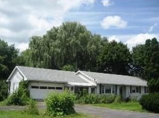 474 Gravel Rd, Seneca Falls, NY 13148