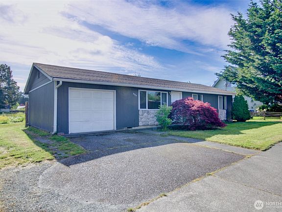2nd image of 930 N LaVenture Road